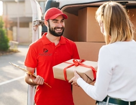 DTS Logistics delivering in Phoenix area